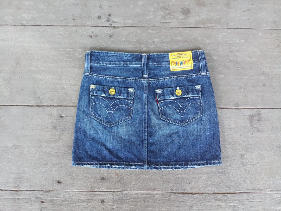 Vintage Levi's Mini Skirt: Low Rise Denim, W24 W25, Japan Made - Etsy