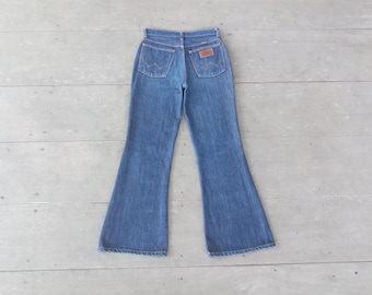 Vintage Wrangler bell bottom W27 L29 ,women jeans,Japan made