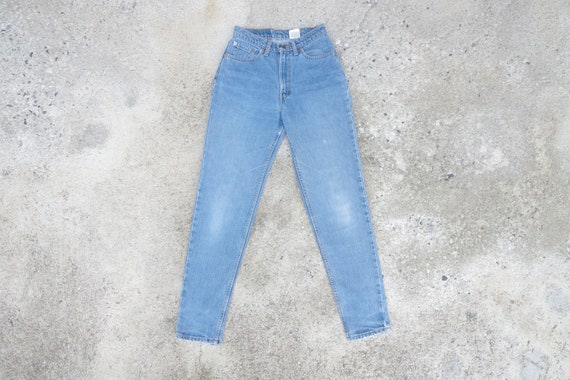 Vintage Levis 512 Slim Fit Jeans: W27 L31 Denim
