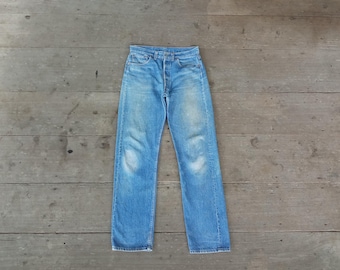 Vintage 80s Levi's 501 Jeans: Ripped Denim, Made in USA (W32 L32.5