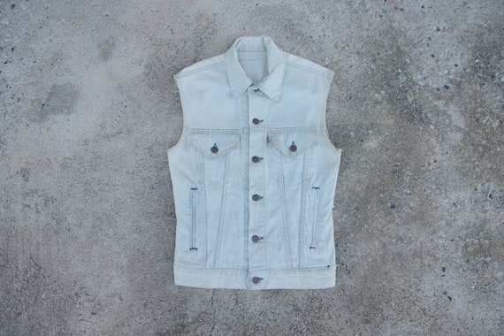 Faded , Vintage 80s levis trucker cut off size XS… - image 2