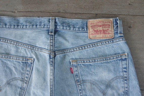 Faded jeans, vintage levis 505 Blue Jeans W33 w34… - image 7