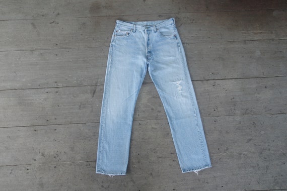 Faded jeans, Vintage levis 501 W32 W33 L31.5 ,lev… - image 2