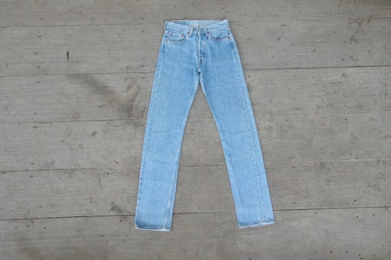 Perfect,Faded jeans vintage levis 501 Blue Jeans … - image 1