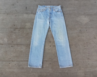 Beautiful, Vintage 90s levis 501 W30 L 29 ,cool , hipster,retro ,levis Made in UK.