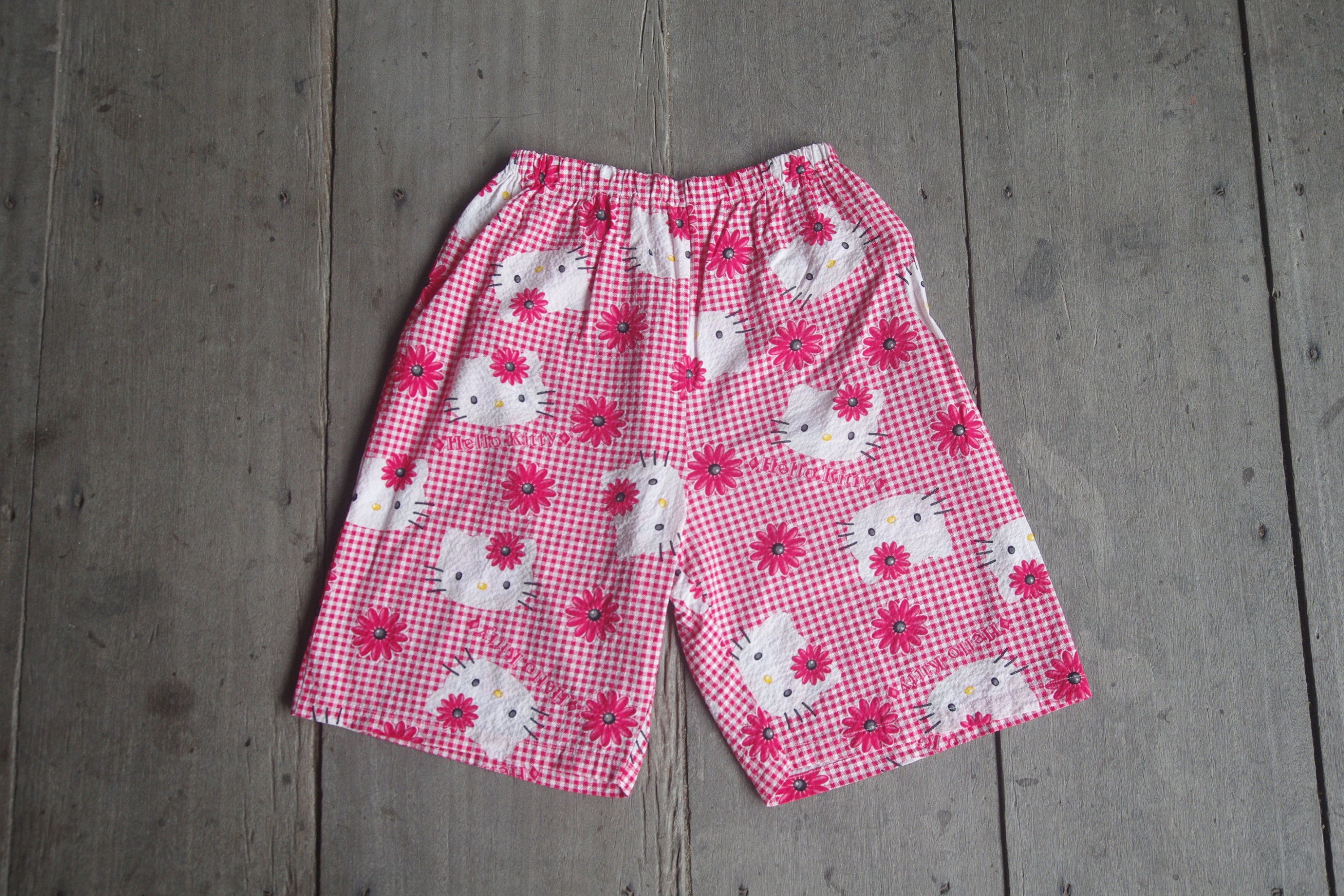 Hello kitty shorts top