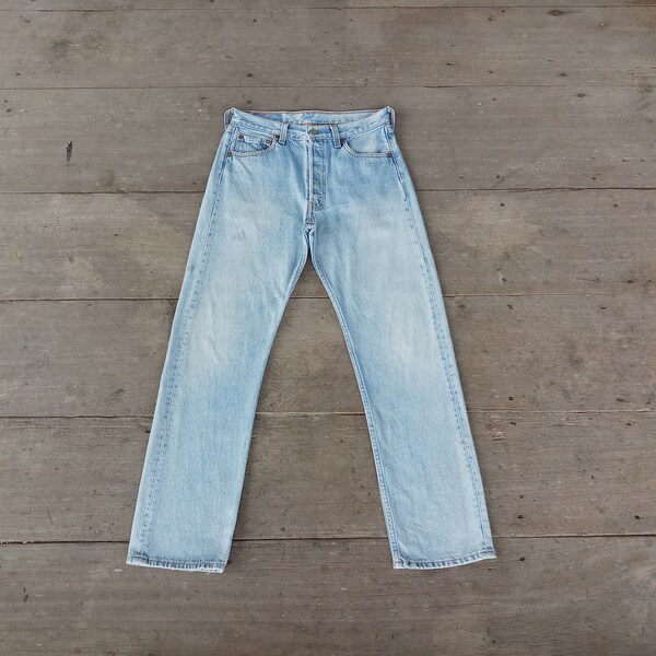 Beautiful ,Faded jeans ,Vintage levis 501  W29 L30 ,cool,hipster,levis made in usa.