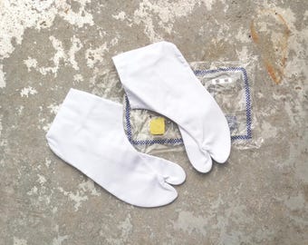 Japanese White Tabi Socks - Kimono, Geta, Samurai - Size 23.5cm