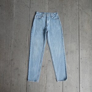 Faded jeans,vintage levis 550 size 7 JR W26 W27 L31.5 ,levis for women ,cool,levis Denim, retro,hipster image 2