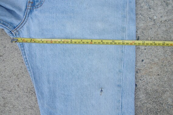 Faded jeans, vintage levis 505 Blue Jeans W33 W34… - image 6