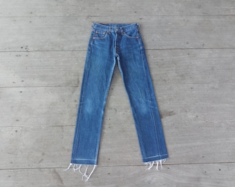 LEVI’S684 vintage Levis 684 denim bell bottom jeans, 30 x 31 – 86 Vintage