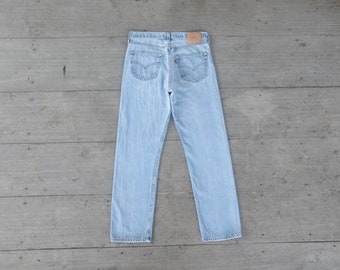 Beau jean délavé vintage levis 501 W31 W32 L29.5, cool, hipster, rétro, levis fabriqué aux États-Unis