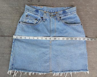 Vintage Levi's Denim Mini Skirt: Retro Blue Jeans, W24-W25 - Etsy