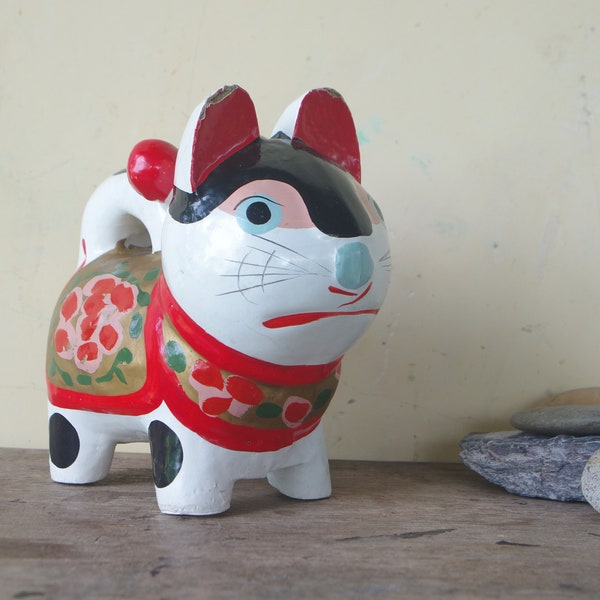 Vintage Hariko Dog, Kimekomi Doll, Inu hariko, muñeca japonesa de perro con encanto de la suerte, muñeca de papel maché, perro de papel maché, perro de amor, mache de papel