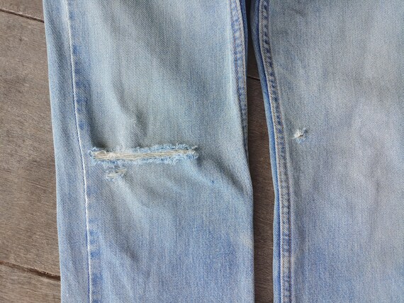 Beautiful ,faded jeans,vintage levis 505 size 4 W… - image 6