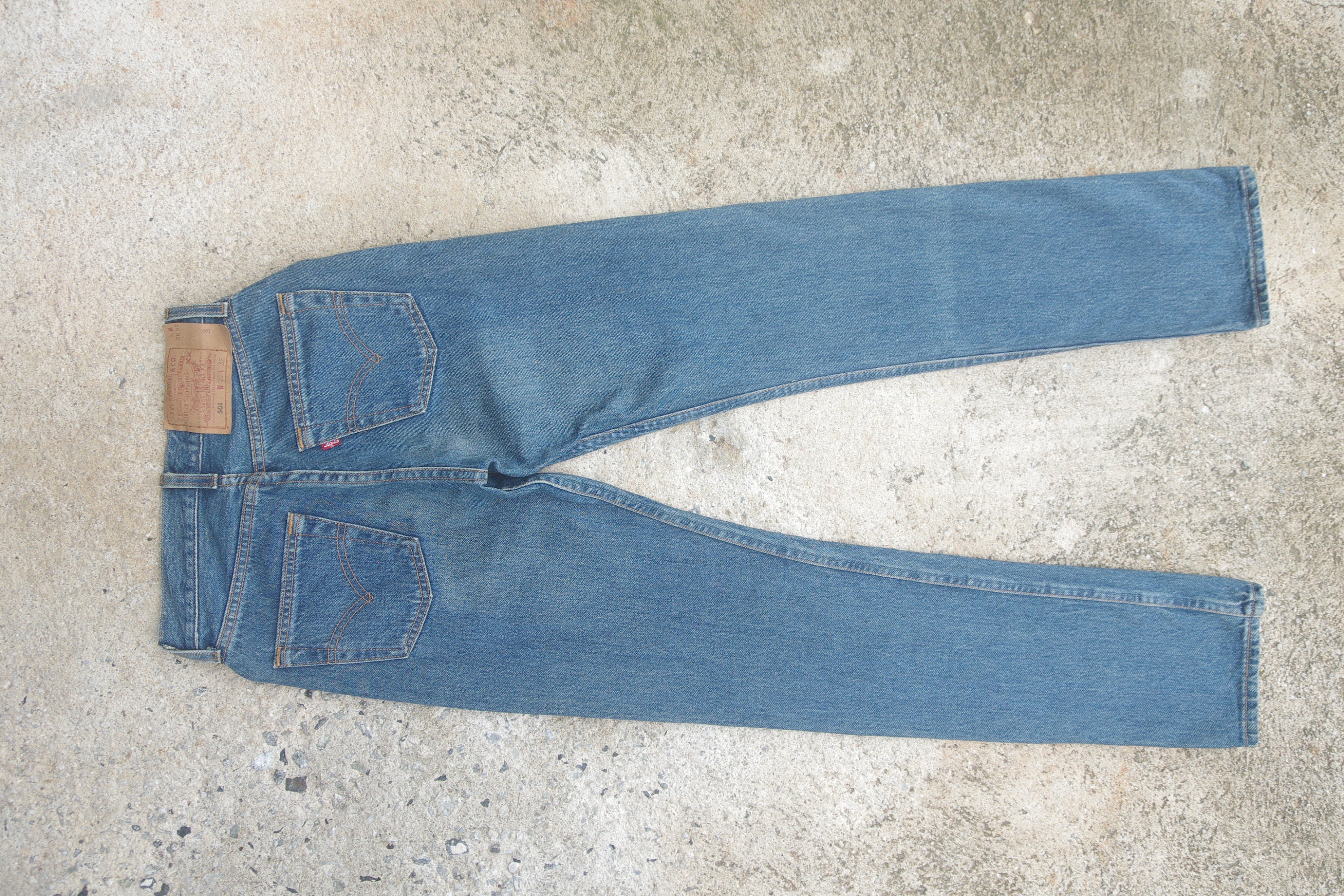 Perfectmedium Faded Vintage Levis 501 for Women W24 - Etsy