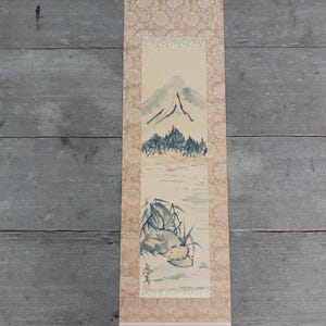 vintage Japanese scroll,landscape painting in mountain ink,Hanging Scroll,stream,nature japanese on silk,Japanese Art,Wall Art,Home Decor