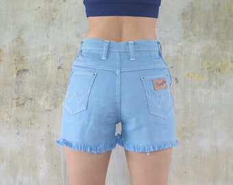 Rare,Vintage 60s 70s wrangler cut off W24 W25,wrangler Pastel Baby blue,wrangler sanforized,Gripper Zipper,wrangler USA.