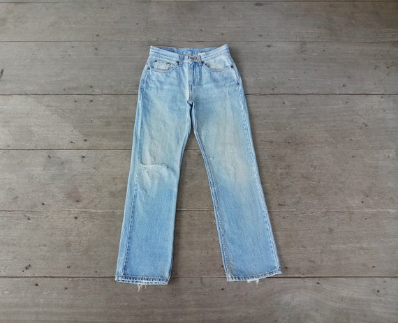 Beautiful ,faded jeans,vintage levis 505 size 4 W… - image 1