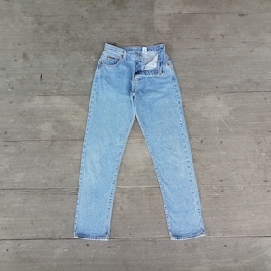 Perfect, Botton fly ,Vintage Calvin Klein size 3 W28 L31,Calvin Klein for women,retro,hipster