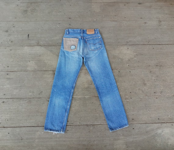 Beautiful,Faded jeans ,Vintage 80s levis 501xx W2… - image 5