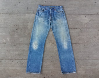 Beautiful ,Vintage 90s levis 501  W34  L33,cool,hipster,retro