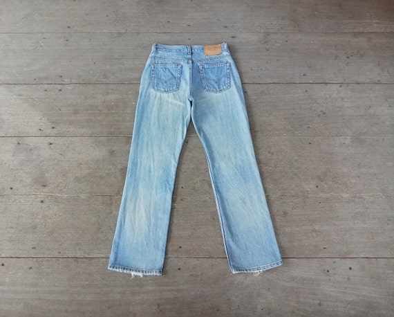 Beautiful ,faded jeans,vintage levis 505 size 4 W… - image 2