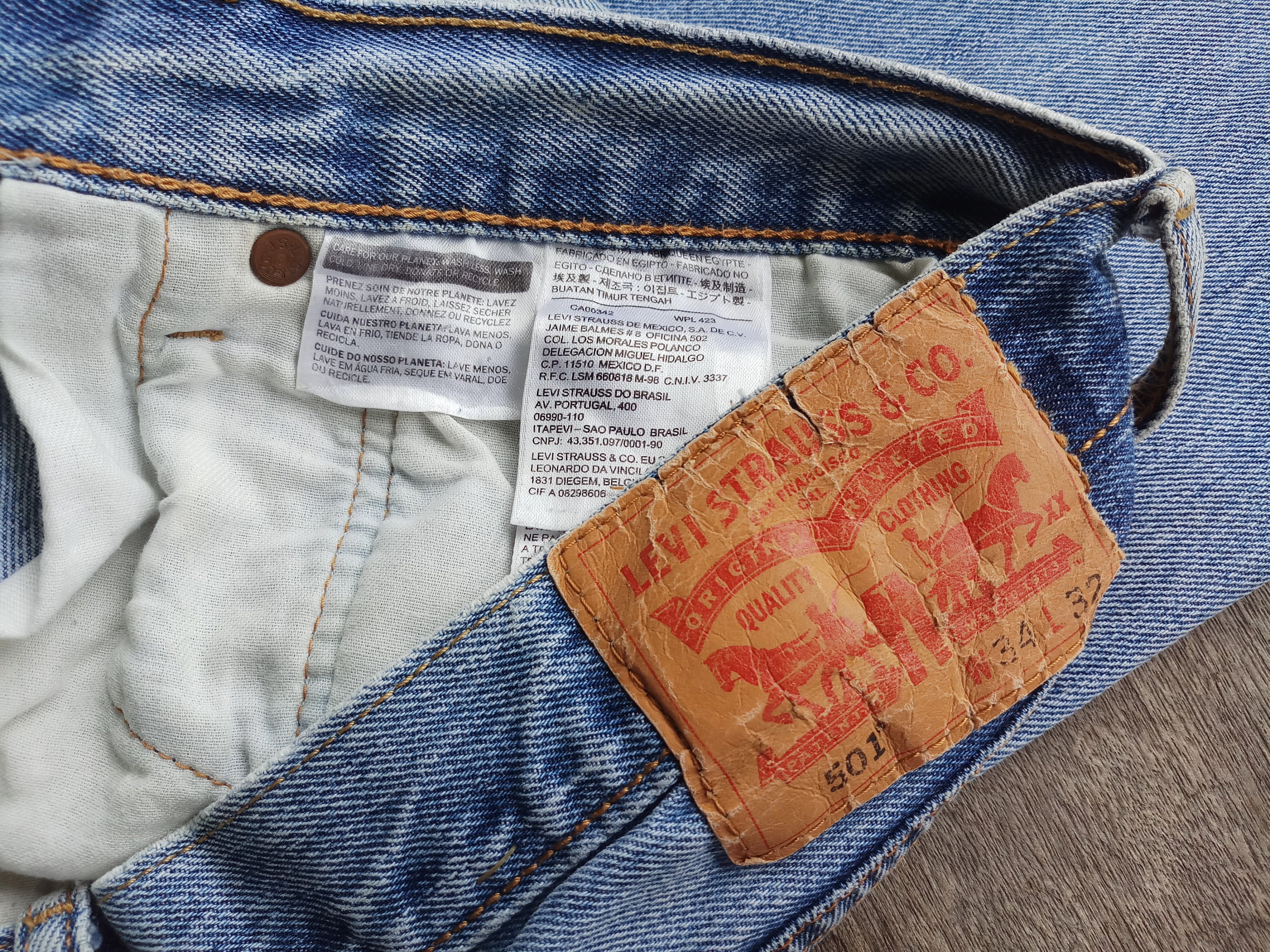 Vintage Distressed Levi's 501 Jeans: Ripped Denim, W34 L31 - Etsy