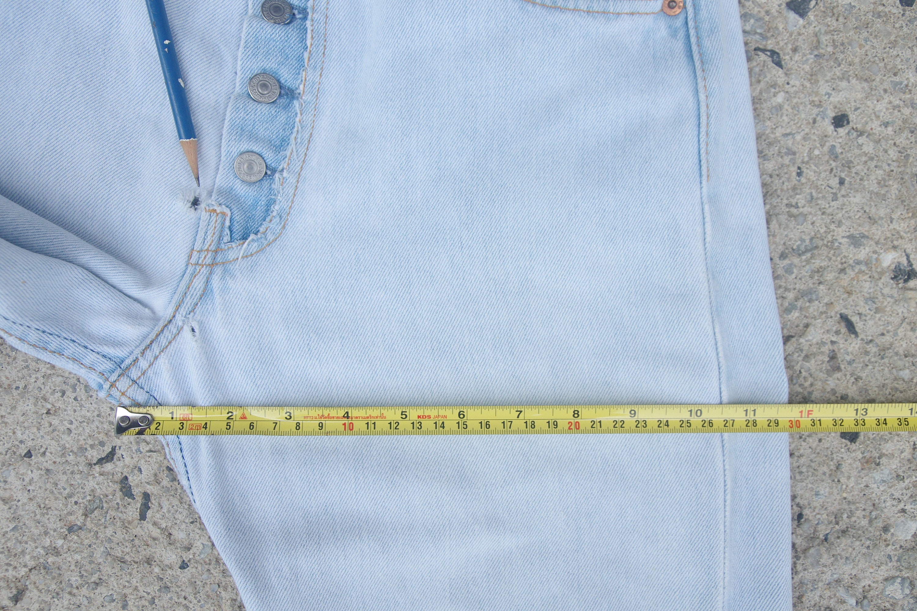 Faded jeans vintage levis 501 light blue W28.5 L31 levis | Etsy