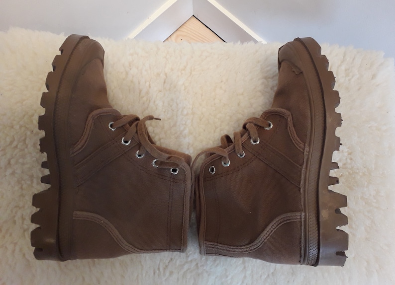 new vintage Palla Brousse shoes Made in France cotton Europa Phoenix collection Palladium
