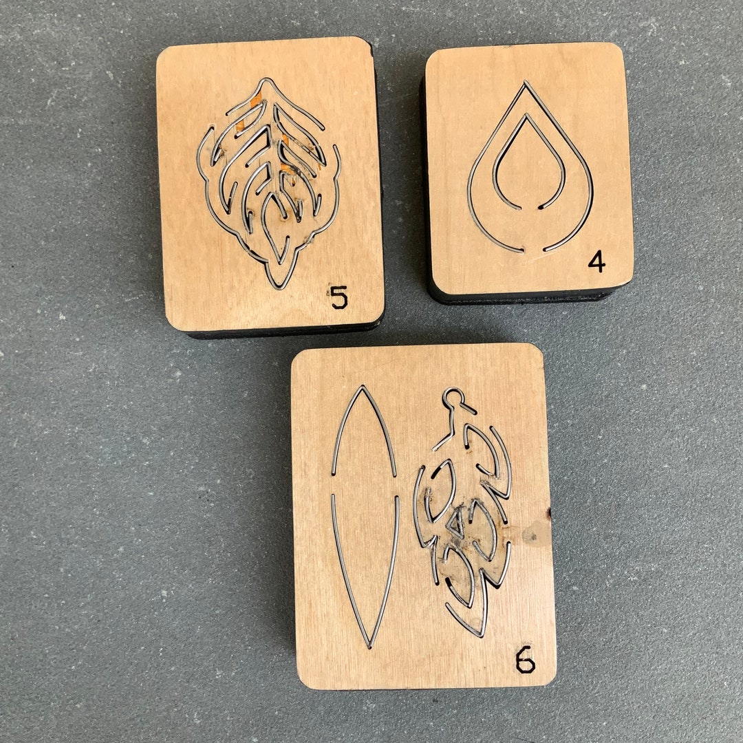 Christmas dies sissix bigshot