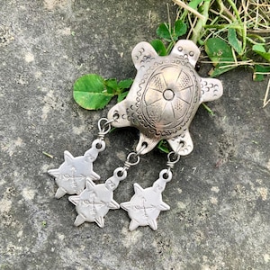 Silver Southwest Handmade Turtle Pin Native Style PreOwned Classic Silver Jewelry Turtle Clan Wild Nature Lover Gift Nicely Crafted Brooch