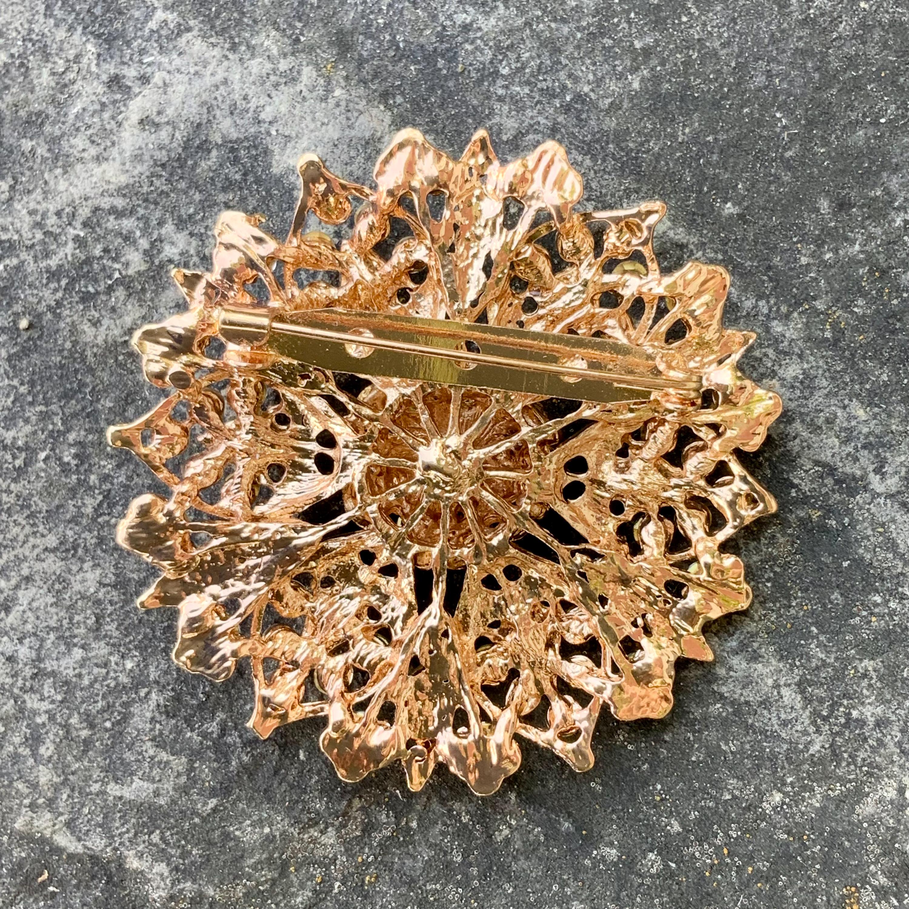 Broche Ancienne Métal Doré Strass Et Perle - Vintage - Émail - Excellent état