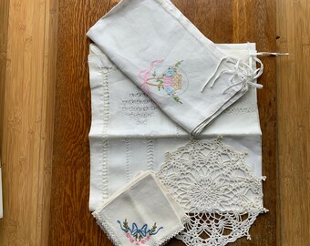 Antique Tablecloth Collection Early 1900s Vintage Linen Tablecloth Antique Lace Textile Early Century Home Decor Antique Card Table Cover