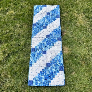Couette matelassée à suspendre sur les genoux, couture parfaite, art textile Destash pour la maison de campagne