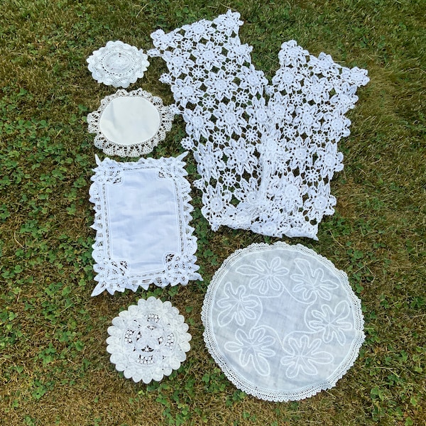 Vintage Linen Collection Crochet Lace Tablerunner Collectible Linen Country Farmhouse Antique Lace Doily Cutwork &  Hairpin Lace Early 1900