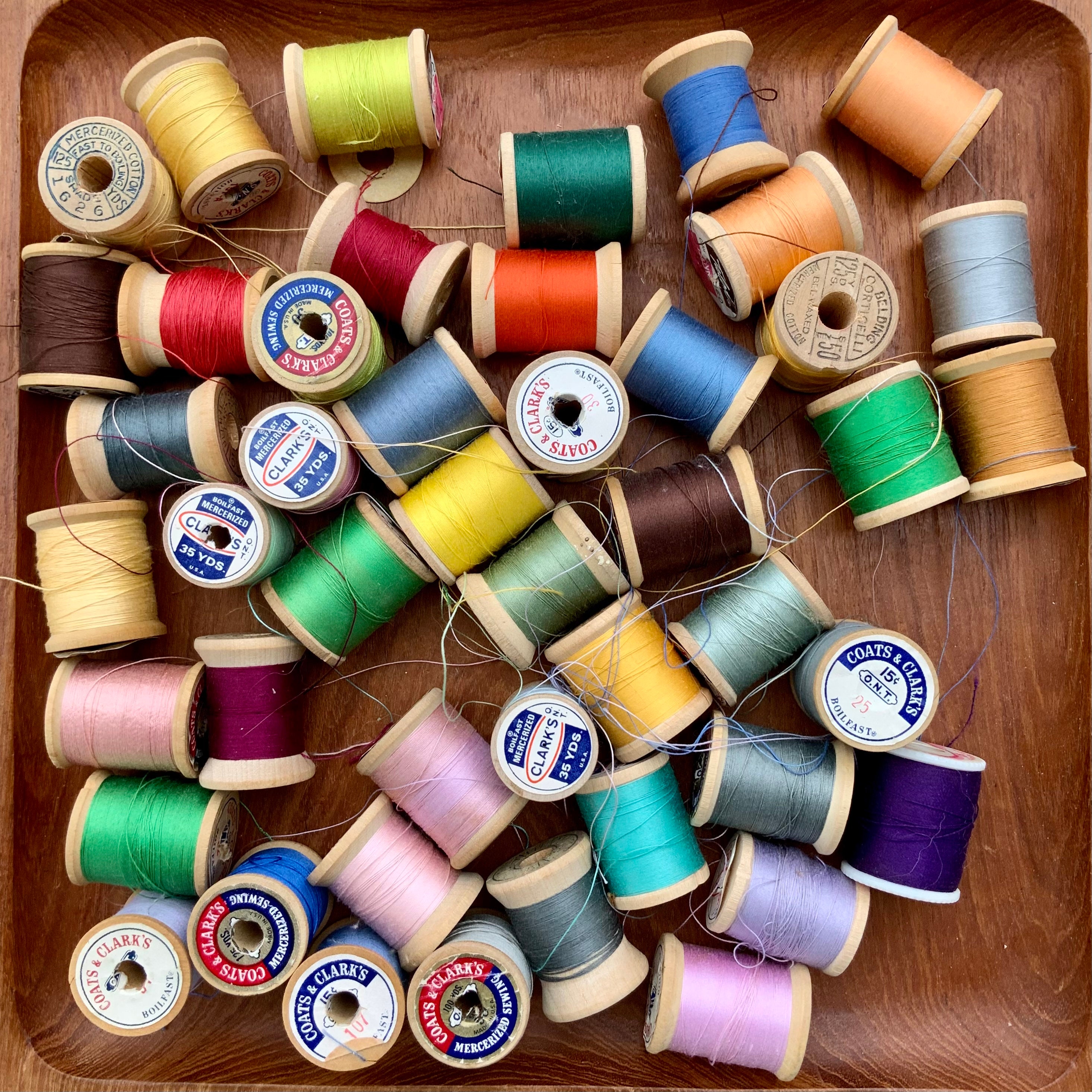 Sewing Thread - 25 types (& How to select the best one) - SewGuide
