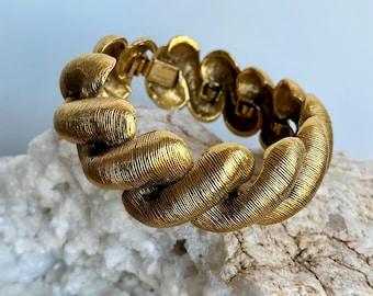 Retro 50-tals gyllene brett manschettarmband Vintage begagnat stapelbart armband i 50-talsstil