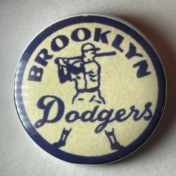 Brooklyn Dodgers 1930’s era Vintage designed Baseball Team Logo 2 1/4 inch in diameter pin/button NEW!