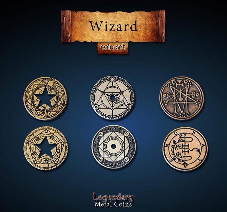 Peut inclure: Ensemble de six pi&egrave;ces de monnaie en m&eacute;tal couleur or avec des motifs complexes repr&eacute;sentant des &eacute;toiles, des cercles et des symboles. Les pi&egrave;ces sont &eacute;tiquet&eacute;es "Wizard coin set" et "Legendary Metal Coins".