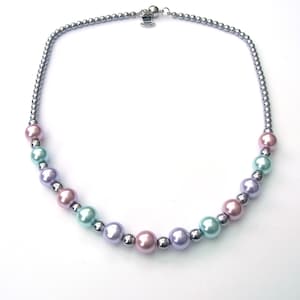 Silver plated haematite and pearlised glass necklace with magnetic clasp