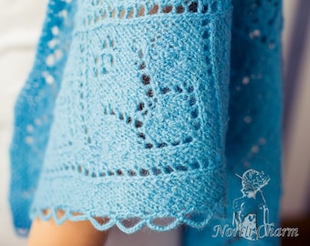 NEW // KNITTING PATTERN: Blue Wool Poncho Pattern / Triangle Shaped Shawl Pattern / Blue Wool Wrap / Wool Scarf Pattern