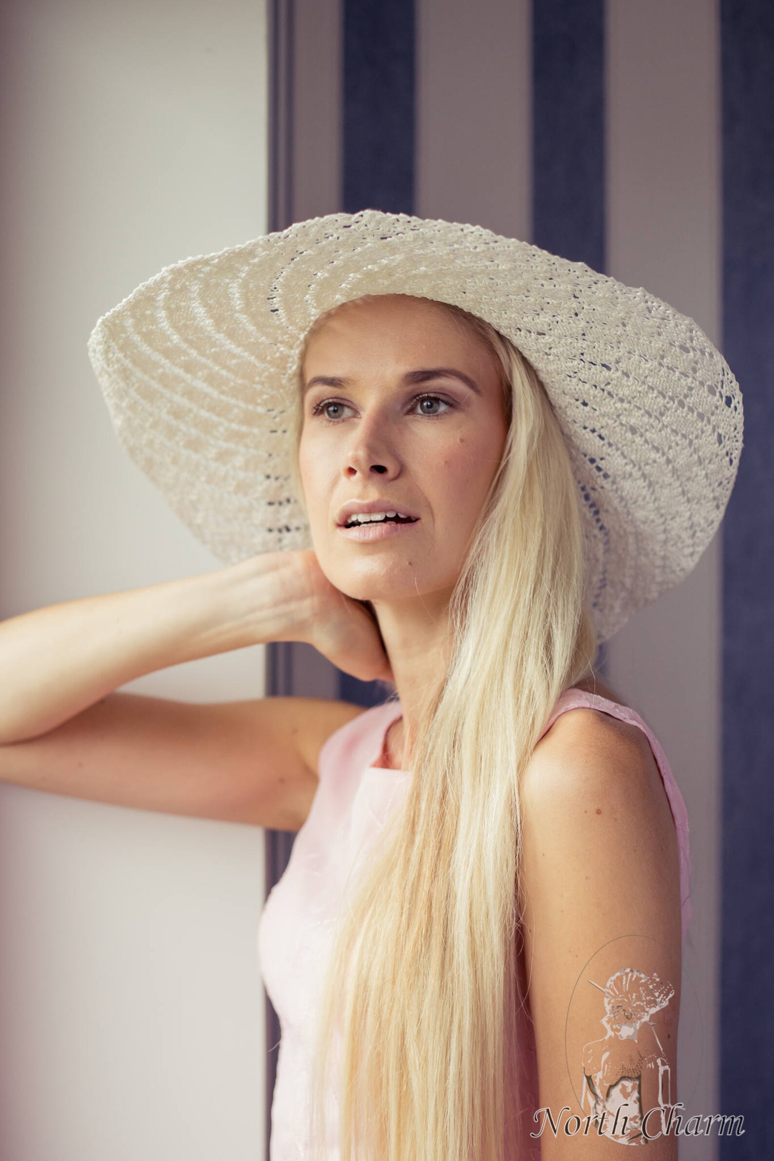 NEW // KNITTING PATTERN Cotton Wool Summer Hat Pattern / Ladies Sun