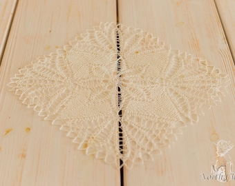 KNITTING PATTERN: Creme Knitted Lace Table Topper / Lace Table Runner / White Table Cloth / Home Decor / Kitchen / Dining Room