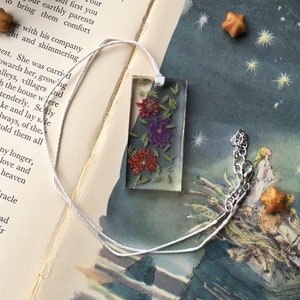 Real Flowers Grasses Resin Pendant Necklace