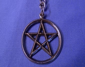 Handmade Pewter Keyring   *Pentagram*    Full of wonderful detail.   Holds lots of Keys.