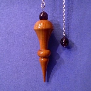 Handgefertigtes Pendel aus Holz mit Amethyst *Venus* Verwendung für: Heilung, Allergieprüfung, Chakra ausgleichend, Map Dowsing, fehlende Objekte.