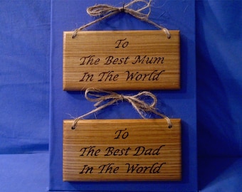 Handgemachte *Wandplakette aus Holz* (An die beste Mama der Welt) oder (An den besten Papa der Welt) Schönes Geschenk für Mama & Papa