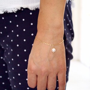 bridesmaid Jewelry//Gift for Bridesmaid//Gift for Wedding//Gift for Flower Girls//Gold Peach Pearl necklace//Bridesmaid Necklace// Dainty