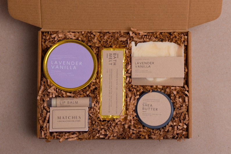 Lavender Vanilla self care gift box Spa gift box Wedding gift Birthday gift box mothers day gift mom gift postpartum image 1